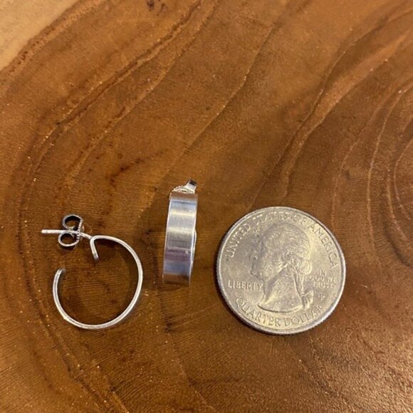RETIRED James Avery Simplicity Hoop Earrings, Sterling Silver